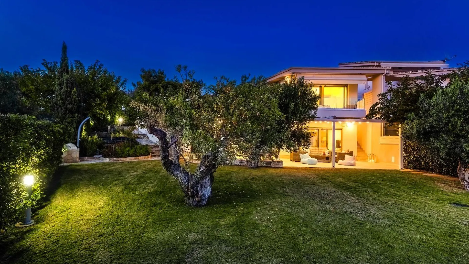 A&A Luxury Beach Villas Nikiti  Greece